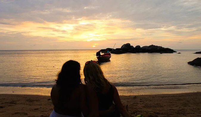 Lesbian Travel: 4 Things To Know Before You Hit the Road
