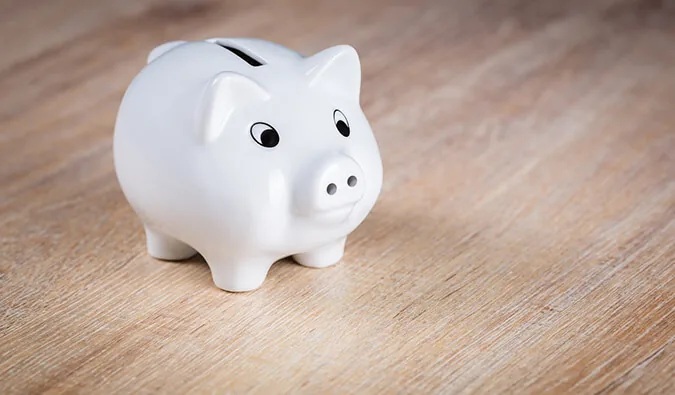 17 Ways to Cut Your Expenses and Have More Money for Travel